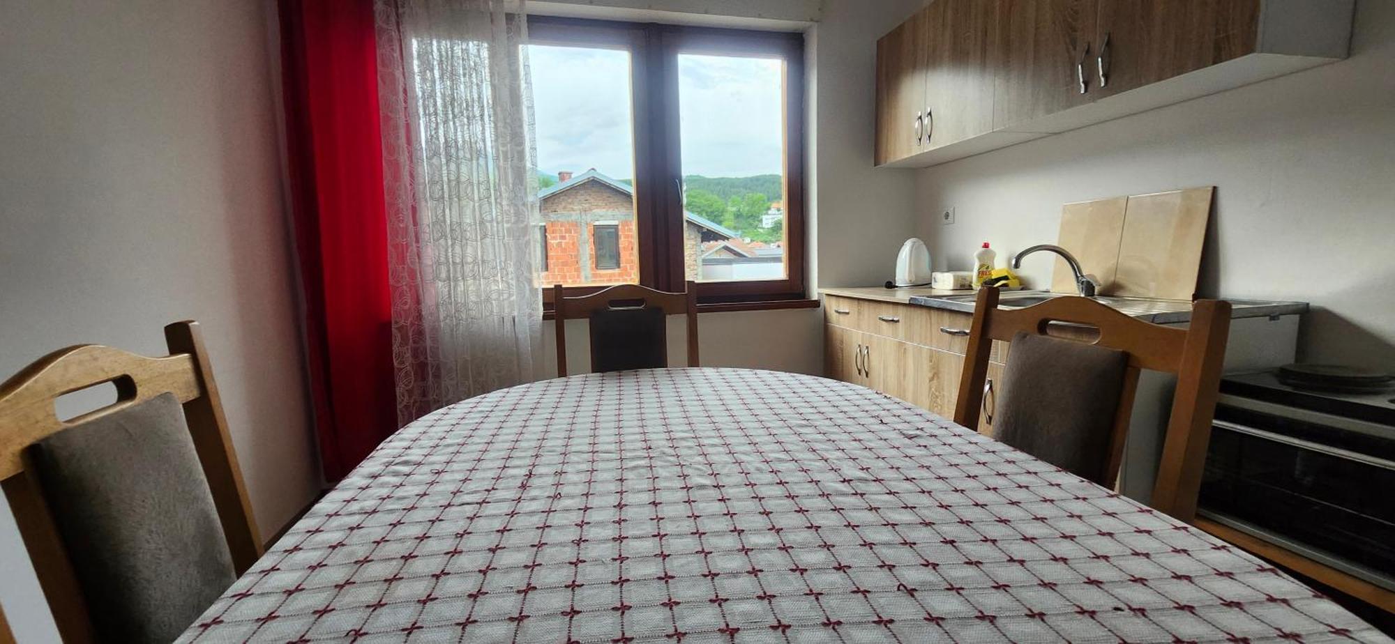 Lovely 1 Bedroom Within Walking Distance, Views Peje Exterior photo